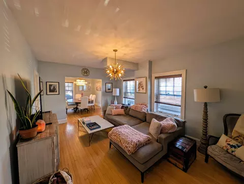 3133 N Marietta #11, Milwaukee, WI 53211
