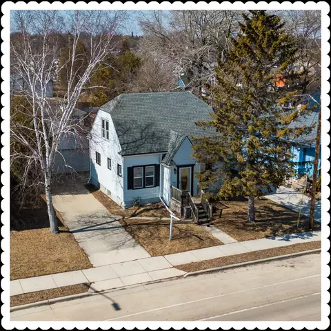 2404 Lincoln, Two Rivers, WI 54241