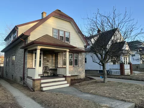 1428 S 89th #1430, West Allis, WI 53214