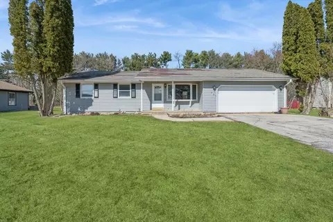 226 Thistledown, Walworth, WI 53184