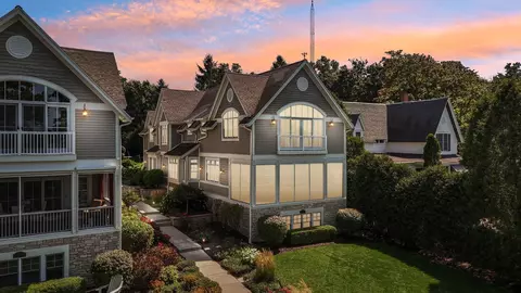 473 Wrigley #2, Lake Geneva, WI 53147