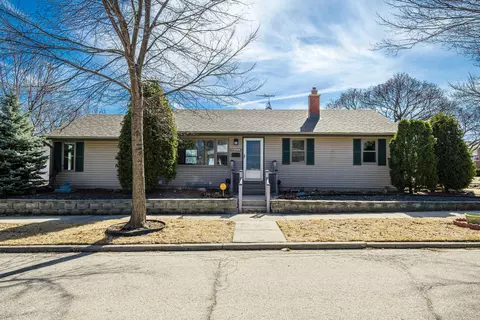8425 W Nash, Milwaukee, WI 53222