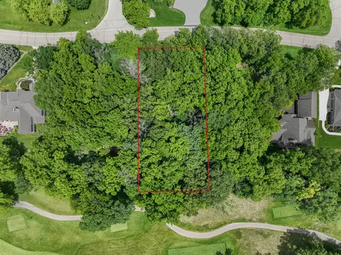 1355 Geneva National #15-41, Geneva, WI 53147