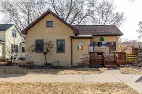 1216 Adams, La Crosse, WI 54601