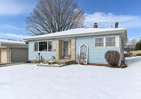 1110 Oregon, Racine, WI 53405