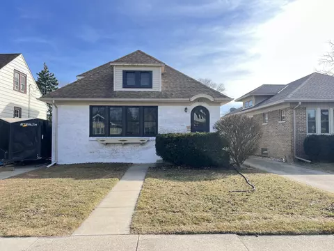 823 William, Racine, WI 53402