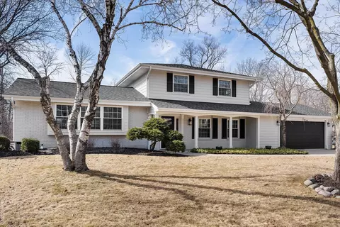 8541 N Pelham, Bayside, WI 53217