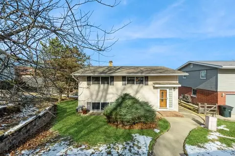 21612 121st, Bristol, WI 53104