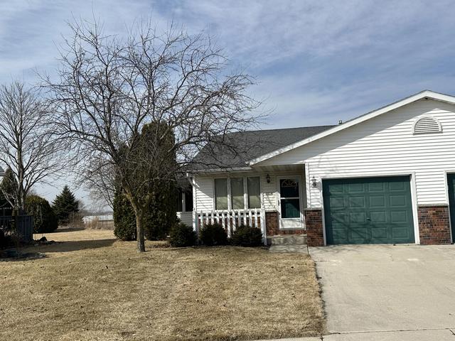 1414 Dutch #A, Oostburg, WI 53070