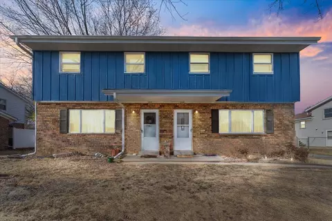 315 Misty Mdws #317, Hartford, WI 53027