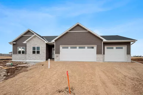 7401 Ridgeway, Manitowoc, WI 54220