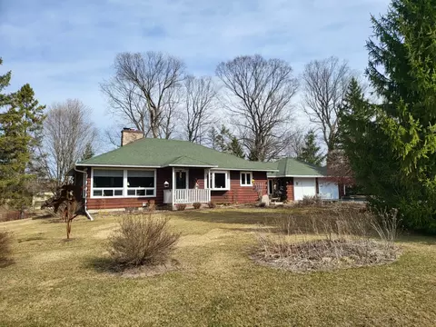 852 Riverview, Trenton, WI 53095