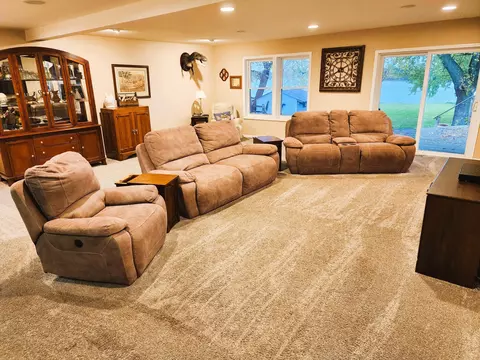 7715 W Wind Lk, Norway, WI 53185