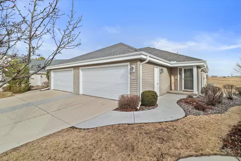 1889 Woodview, Port Washington, WI 53074
