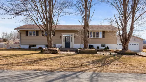 w4937 Troy Road, Shelby, WI 54601