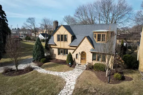 3020 Chatham, Racine, WI 53402