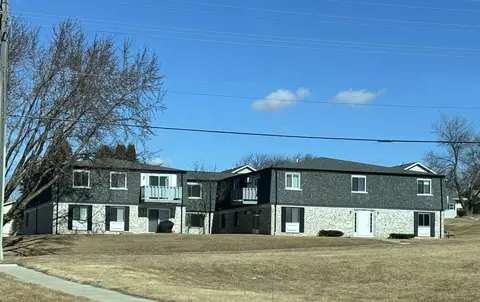 1608 Creek #101, West Bend, WI 53090