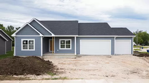302 Riverside, Theresa, WI 53091