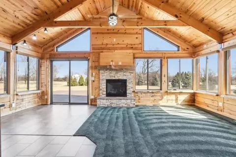 10728 Spring, Mount Pleasant, WI 53177