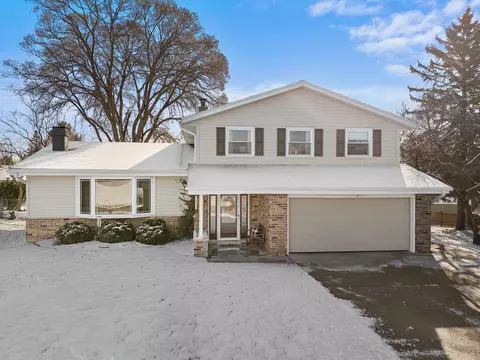 w69n528 Juniper, Cedarburg, WI 53012