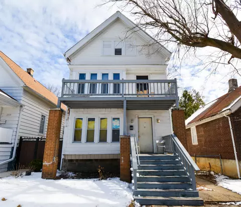 2458 S 11th, Milwaukee, WI 53215