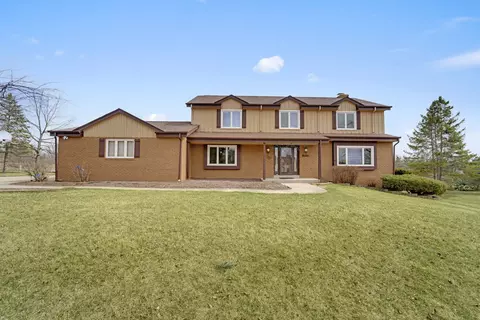 2160 Carrington, Brookfield, WI 53045