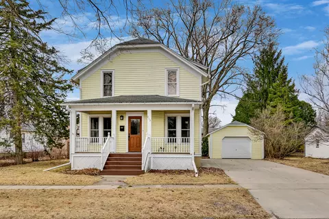 213 S Washington, Lake Mills, WI 53551