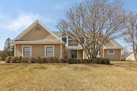 9801 S Fox, Oak Creek, WI 53154