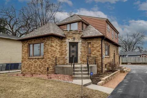 6936 W W Ml, Milwaukee, WI 53218