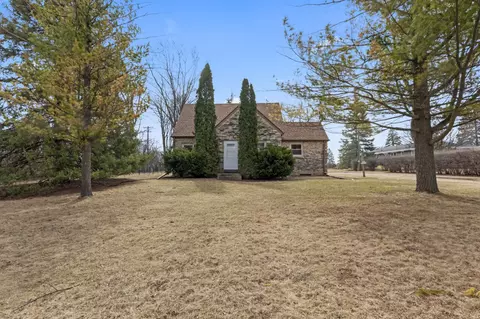 n87w15215 Kings, Menomonee Falls, WI 53051