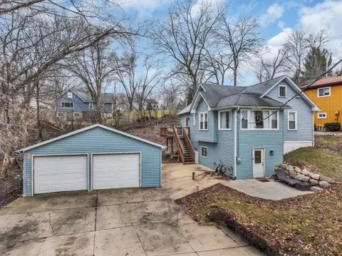 8030 Fishman, Burlington, WI 53105