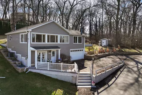 509 Indian Pt, Twin Lakes, WI 53181
