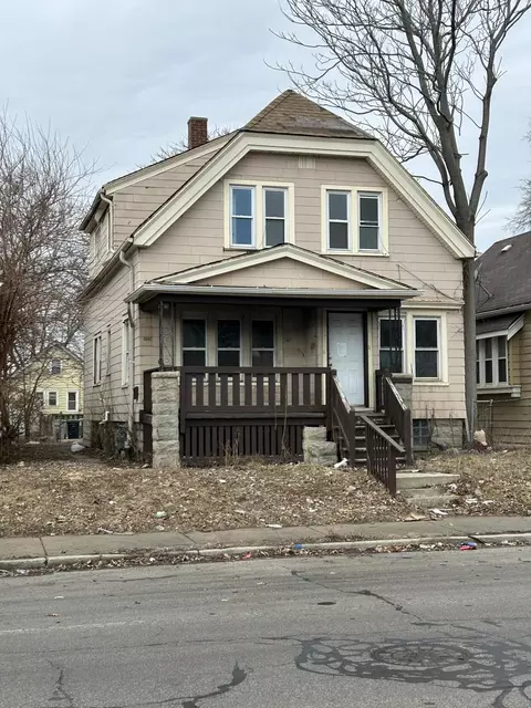 3737 N 27th #3737A, Milwaukee, WI 53216