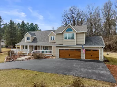 549 Douglas, Colgate, WI 53017