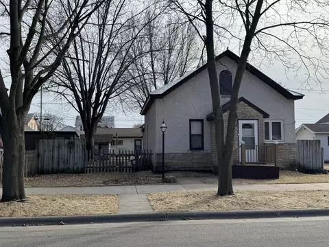 1326 Denton, La Crosse, WI 54601