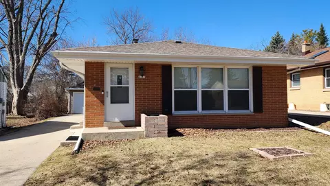 4255 N 87th, Milwaukee, WI 53222