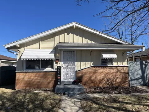5866 N 77th, Milwaukee, WI 53218