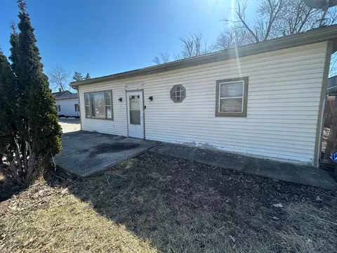 24311 75th, Paddock Lake, WI 53168