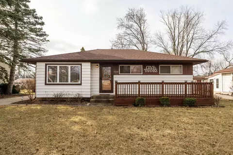 3229 W Parnell, Milwaukee, WI 53221