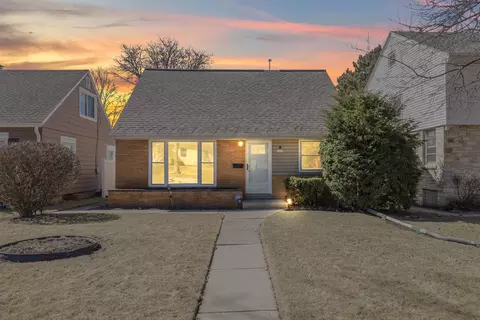 2009 S 105th, West Allis, WI 53227