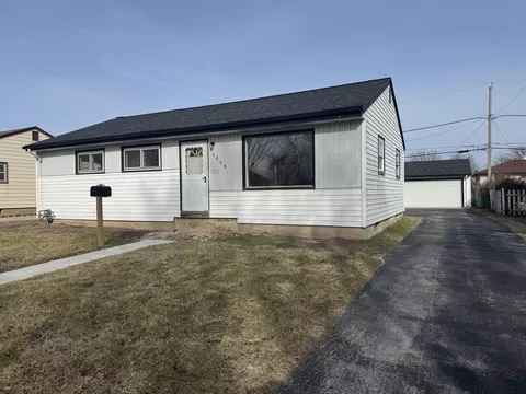 6068 S Cory, Cudahy, WI 53110