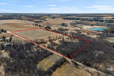 Lt1 Deer, Addison, WI 53027