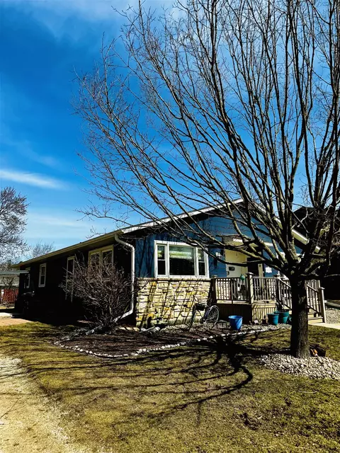 110 Marcella, Oconomowoc, WI 53066