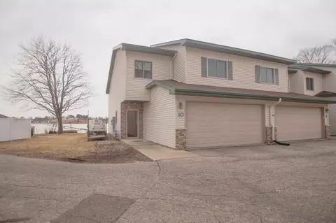 1204 Lakeview #10, Tomah, WI 54660