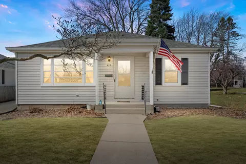 620 Indiana, Racine, WI 53405