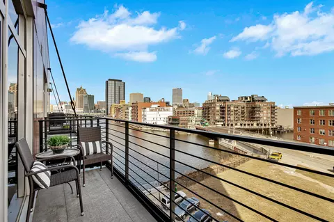 106 W Seeboth #505, Milwaukee, WI 53204