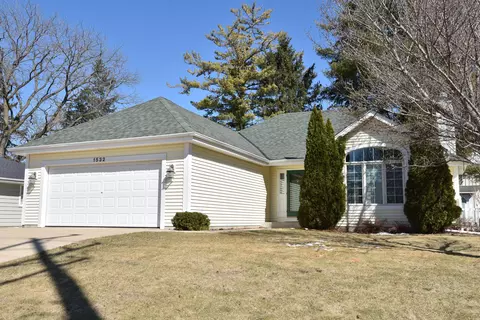 1532 11th, Grafton, WI 53024