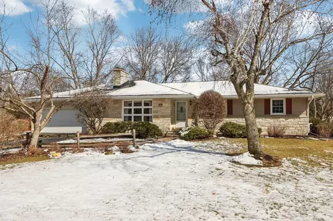 4010 S Johns, New Berlin, WI 53146