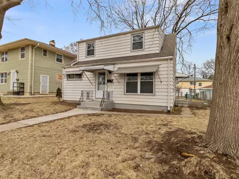 6608 W Carmen, Milwaukee, WI 53218