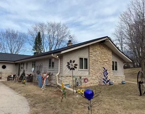 w272s8570 Hillview, Mukwonago, WI 53149